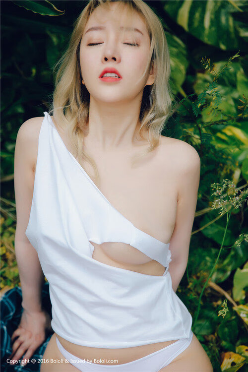 双重奏鸣,楚阿梅尼的个人爆发与韩国足球的集体胜利